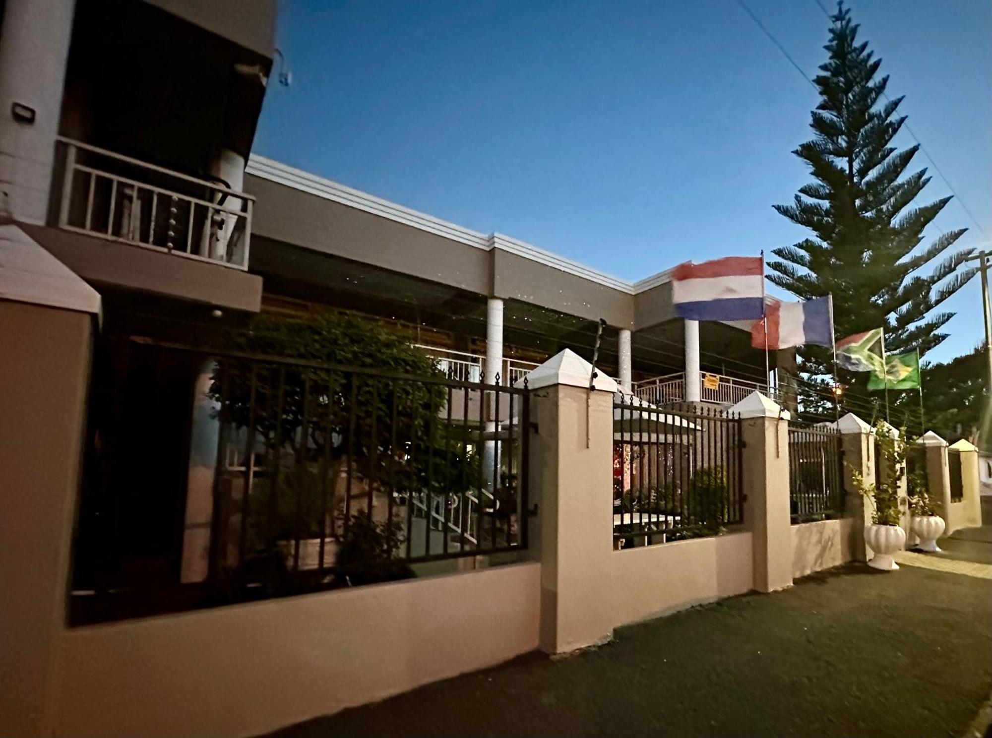 פארל Sunset Boulevard Riverlodge מראה חיצוני תמונה